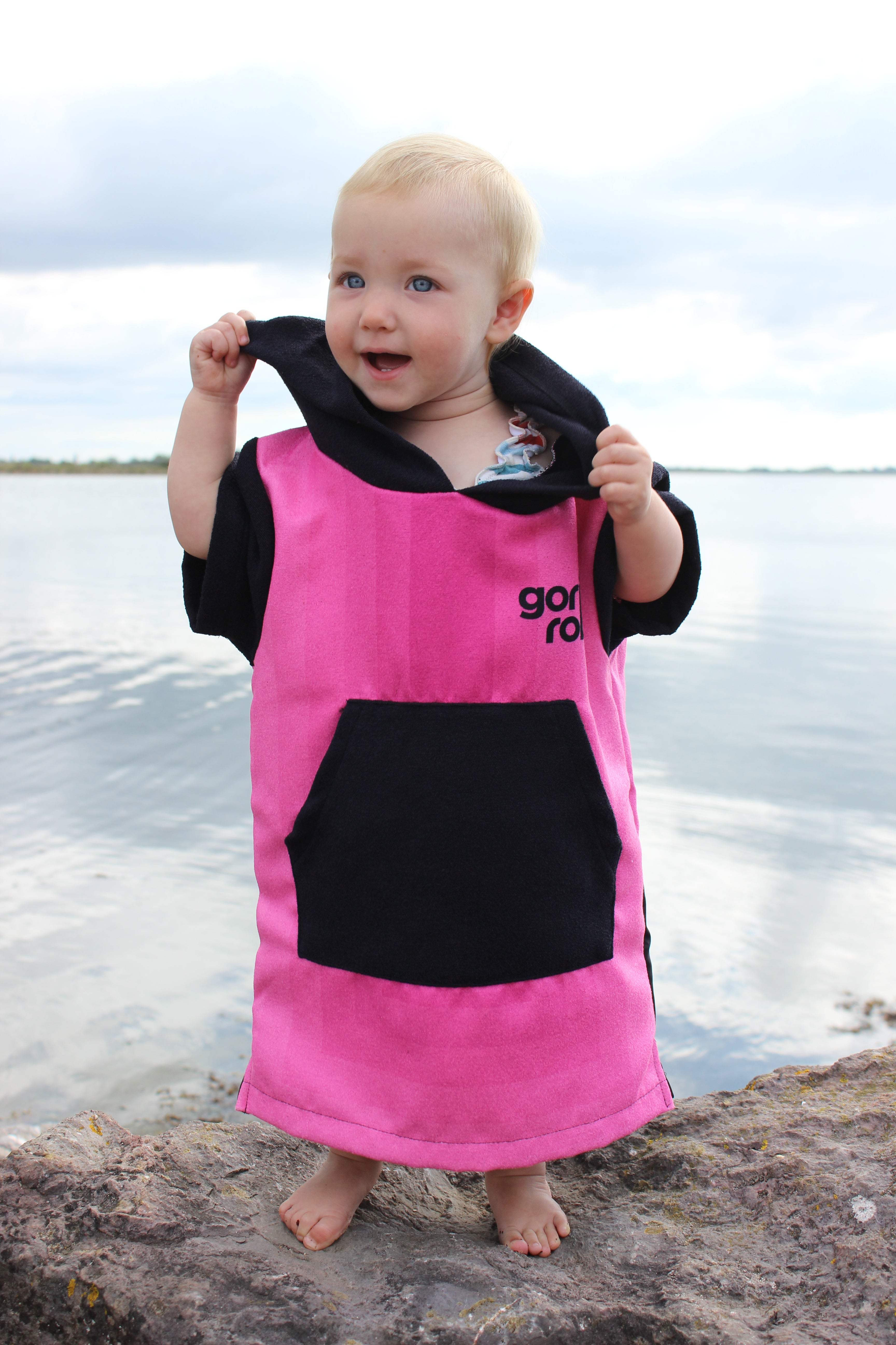 Kids ECO Recycled Changing Robe Poncho Pink (Age 1-12)