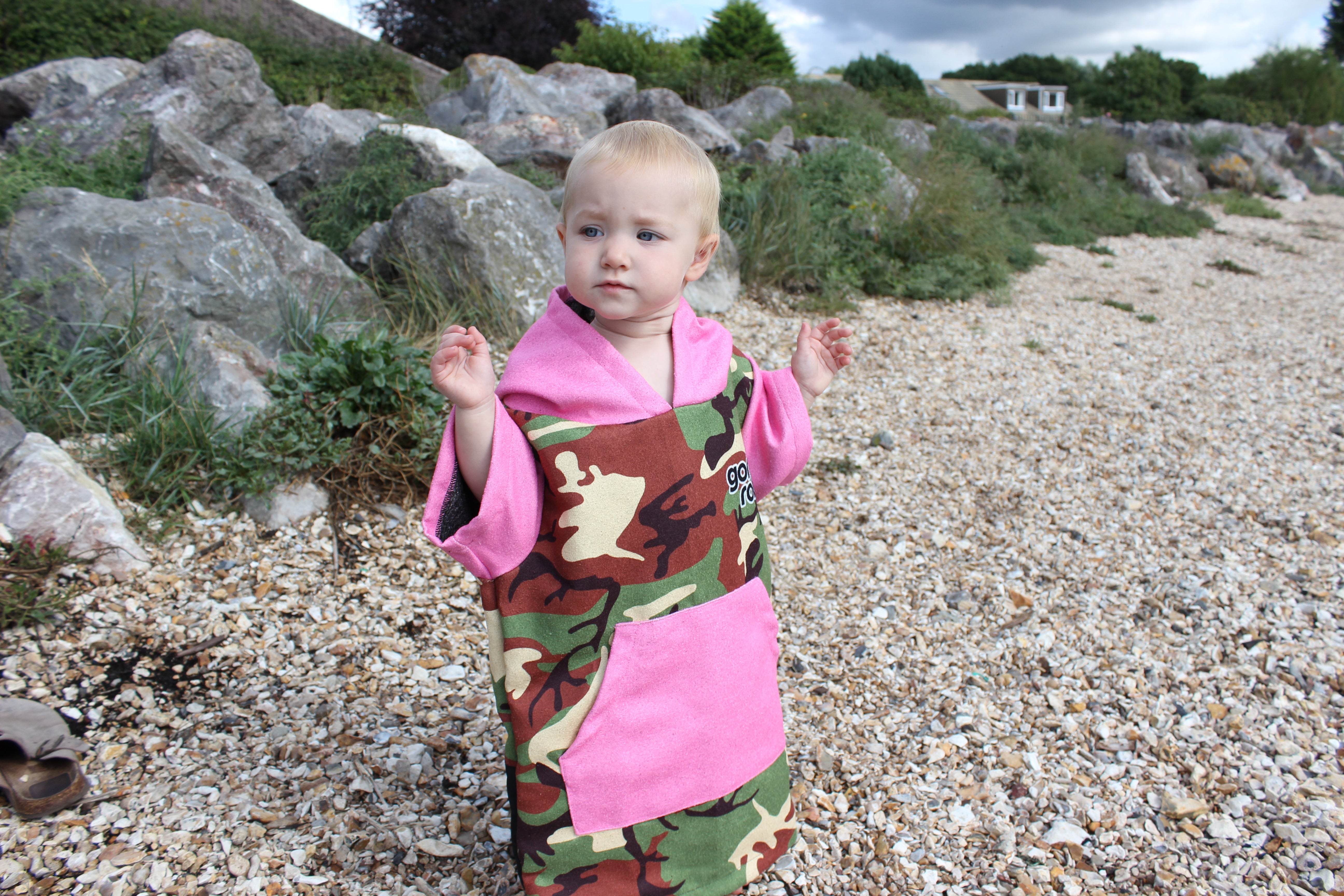 Kids ECO Recycled Changing Robe Poncho Camo (Age 1-12)