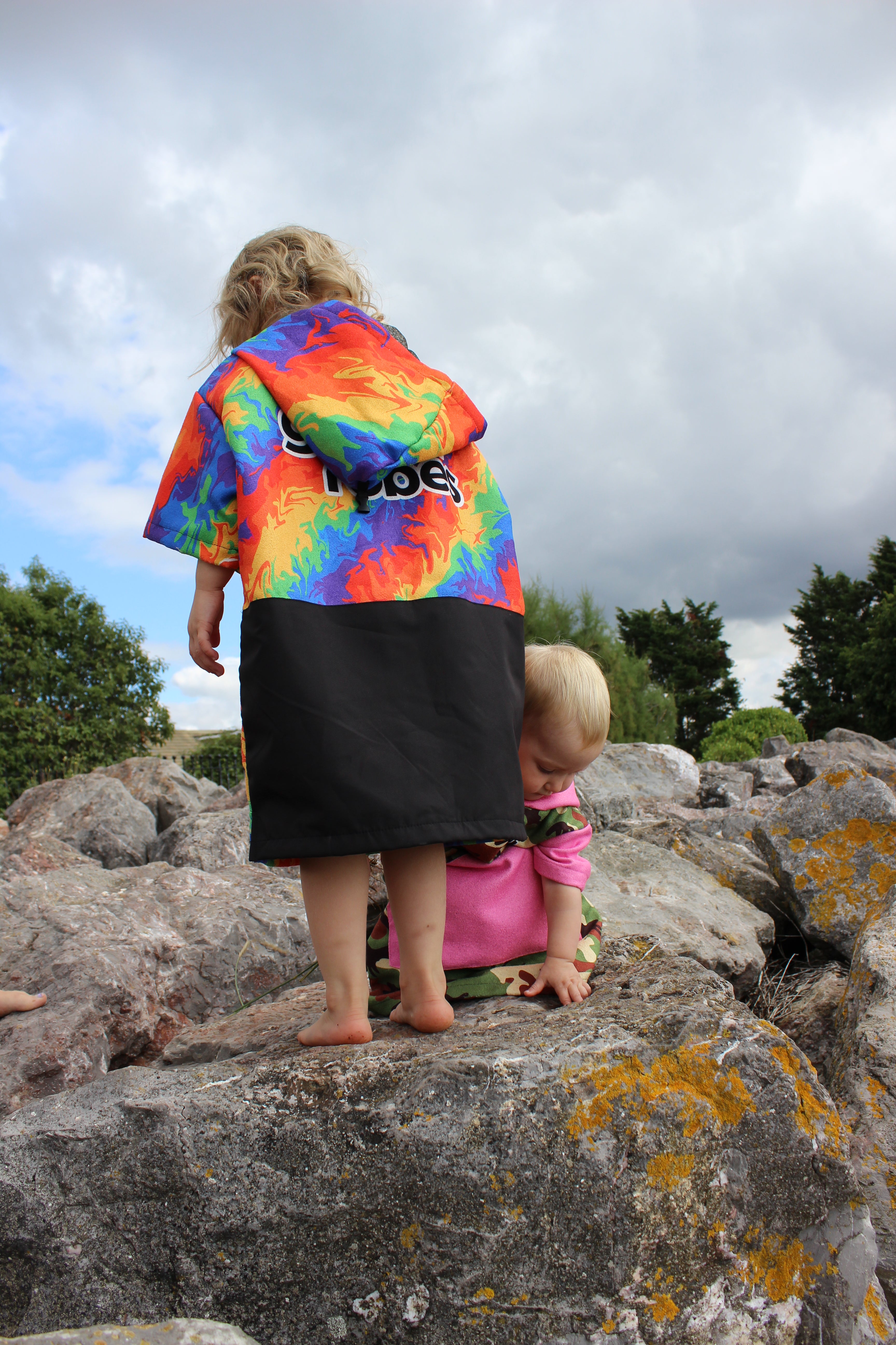 Kid's ECO Recycled Changing Robe Poncho Rainbow (Age 1-12)